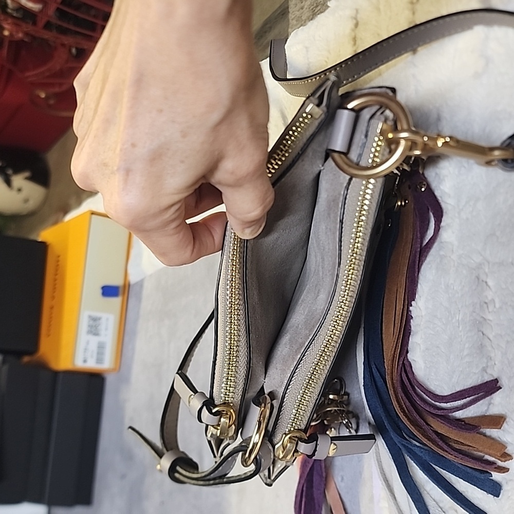 Chloe Hudson fringe crossbody bag - Picture 10 of 15